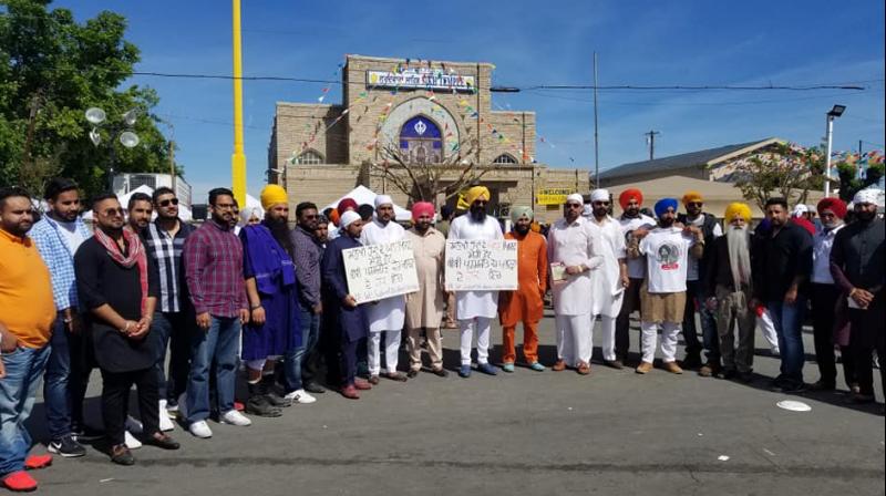A large number of Sikhs all over the world have supported Bibi Khalra A large number of Sikhs all over the world have supported Bibi Khalra