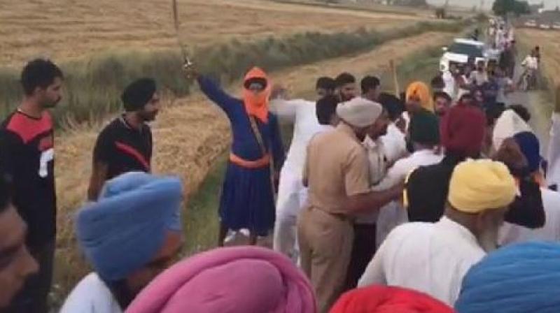 Akali and Congress Worker Akali and Congress Worker