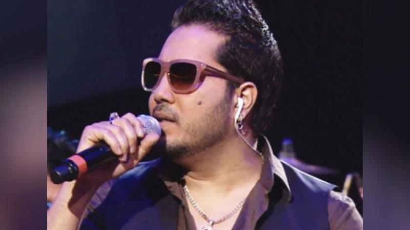 Mika singh apologises for his performance in pakistan fwice lifts the ban Mika singh apologises for his performance in pakistan fwice lifts the ban
