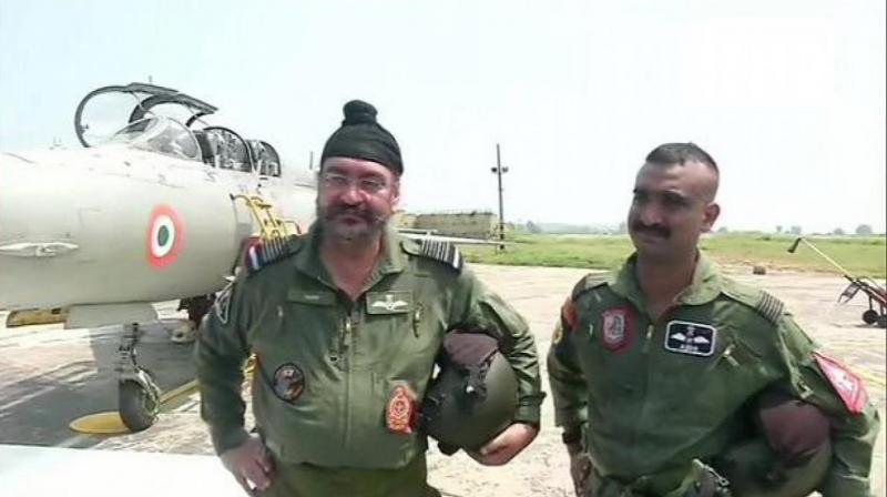 Air Chief with Abhinandan Air Chief with Abhinandan