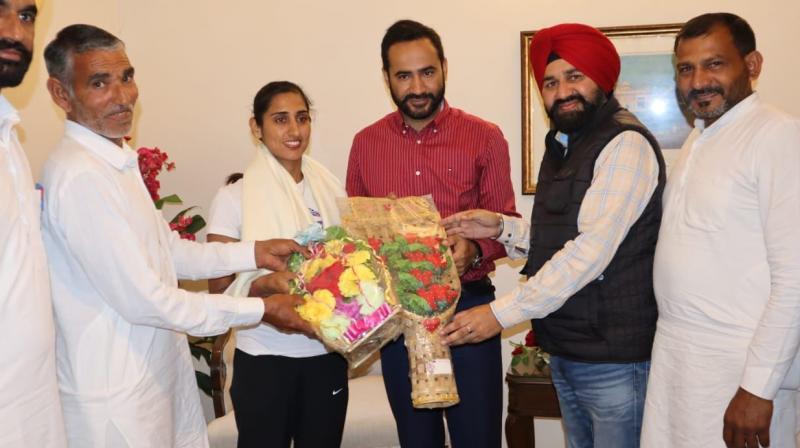 Sports Minister honours National Record Holder athlete Manju Rani