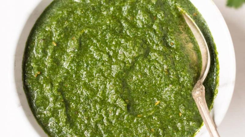 Mint chutney with onion Recipe