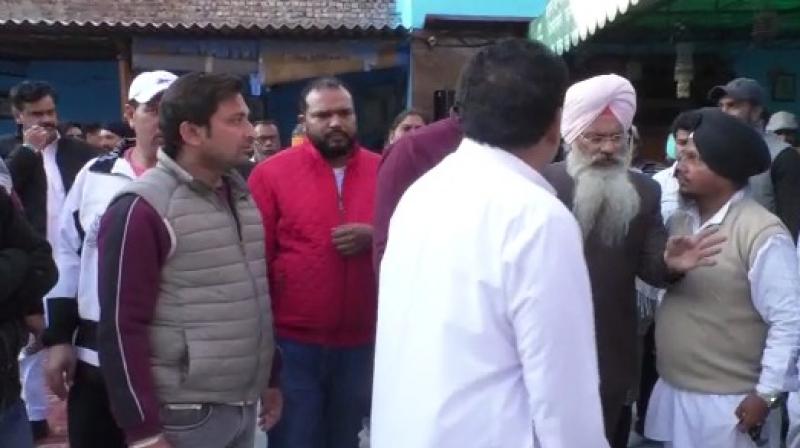 The Waqf Board team reached ward number 68 of Amritsar, held a meeting with the people The Waqf Board team reached ward number 68 of Amritsar, held a meeting with the people