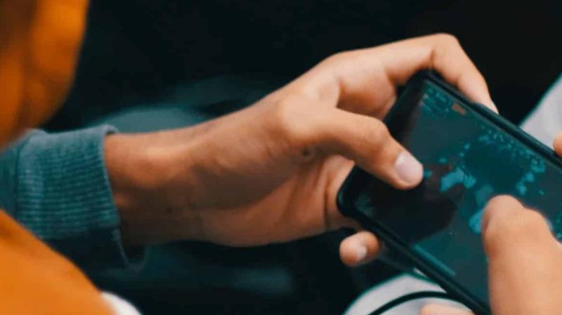 Addicted to online games, the youth stole 36 lakh rupees from the account Addicted to online games, the youth stole 36 lakh rupees from the account