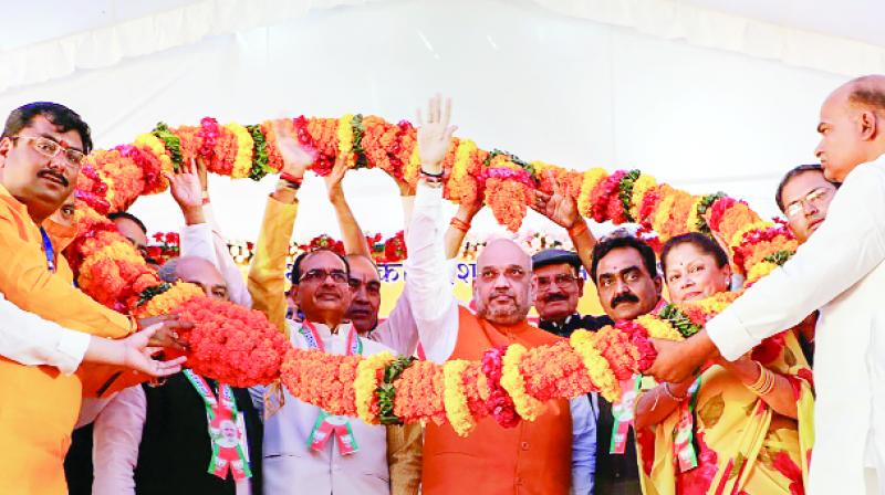 We are going to cast intruders into the country by selecting them: Shah We are going to cast intruders into the country by selecting them: Shah