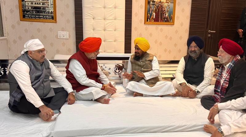Amit Shah meeting with Akal Takht Jathedar Amit Shah meeting with Akal Takht Jathedar