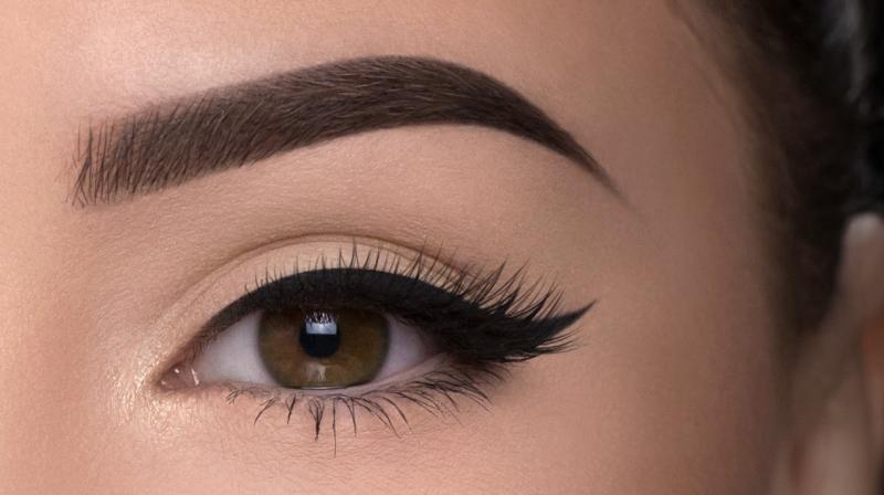 eyebrow eyebrow