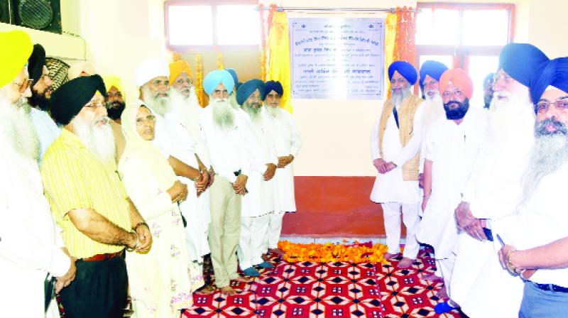 Bhai Longowal and others During Inauguration