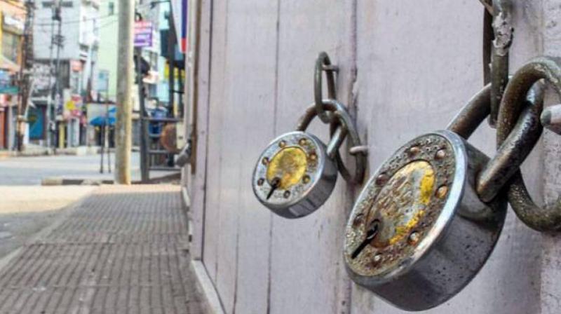 Corona fury: Complete ban imposed in Kerala from July 31 and August 1 Corona fury: Complete ban imposed in Kerala from July 31 and August 1