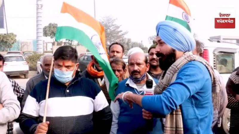 Delhi People with Hardeep Singh Delhi People with Hardeep Singh