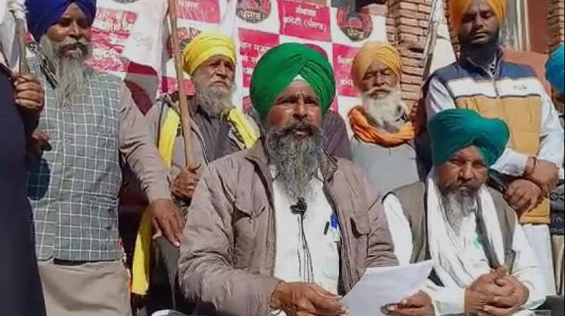Kisan Mazdoor Sangharsh Committee's big announcement: toll plazas of 11 districts will be free for 1 month from tomorrow Kisan Mazdoor Sangharsh Committee's big announcement: toll plazas of 11 districts will be free for 1 month from tomorrow