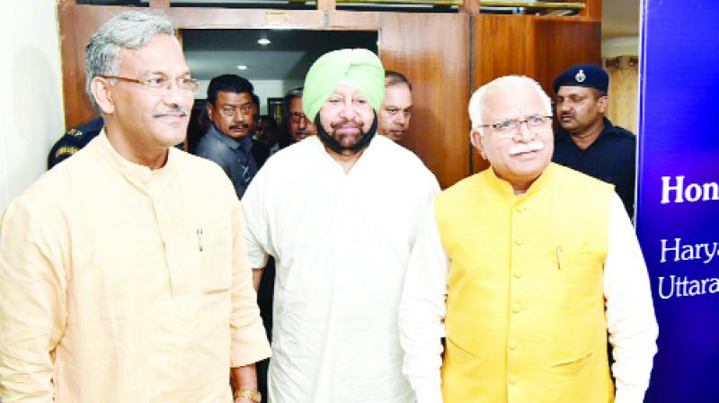 Capt. Amarinder Singh With Haryana CM Manohar Lal Khattar and CM of Uttarakhand TS Rawat Capt. Amarinder Singh With Haryana CM Manohar Lal Khattar and CM of Uttarakhand TS Rawat