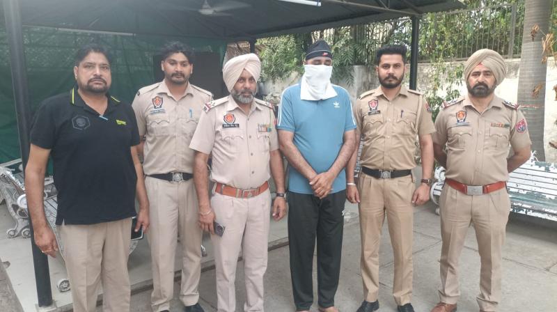 Agent Parminder Sohi arrested the one who cheated 1 crore in the name of sending it to UK Agent Parminder Sohi arrested the one who cheated 1 crore in the name of sending it to UK