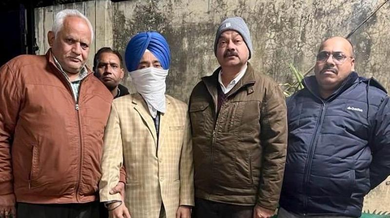 Vigilance Bureau arrests deed writer for demanding Rs 10,000 bribe Vigilance Bureau arrests deed writer for demanding Rs 10,000 bribe