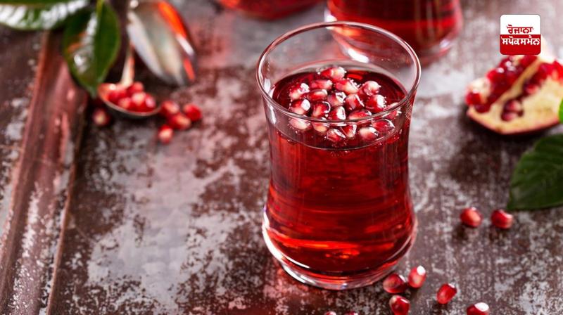 Both pomegranate seeds and juice are very beneficial for health