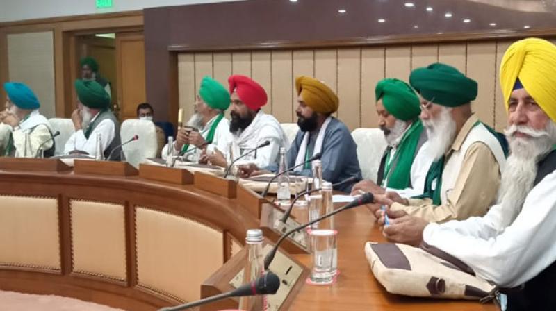 Meeting Between Center And Farmer Organization Meeting Between Center And Farmer Organization