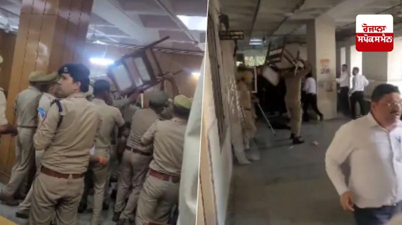Clash Between Judge and Lawyers in Ghaziabad Court Clash Between Judge and Lawyers in Ghaziabad Court