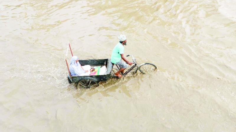 Passenger Passing from the standing water rains