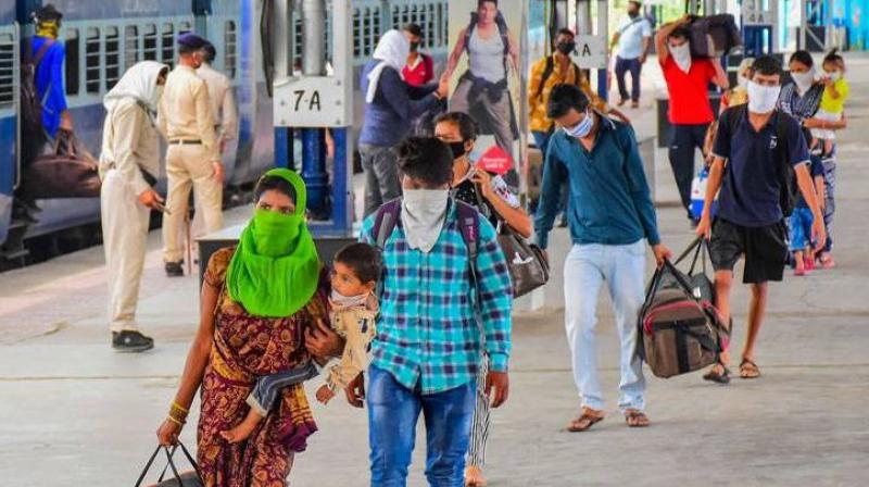 Bjp attacks mamata government on migrant labour issue train Bjp attacks mamata government on migrant labour issue train