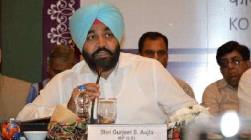 Gurjeet Aujla Gurjeet Aujla
