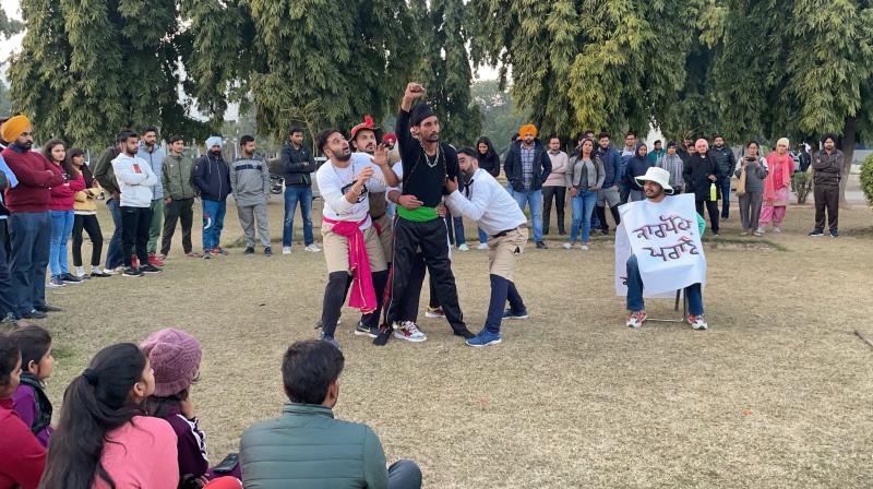 Rang Karmi Rang Karmi