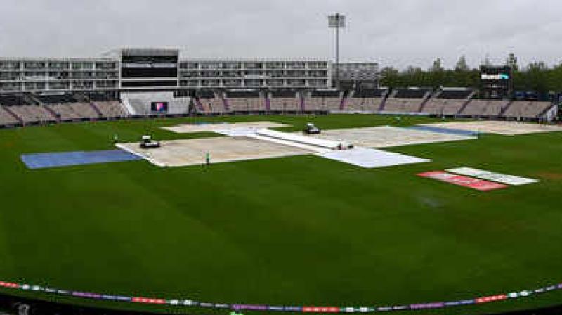 Rain delays start on Day 4 in Southampton Rain delays start on Day 4 in Southampton