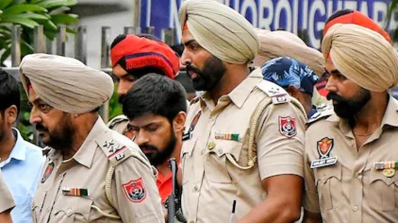 Lawrence Bishnoi remanded in police custody for 7 days Lawrence Bishnoi remanded in police custody for 7 days
