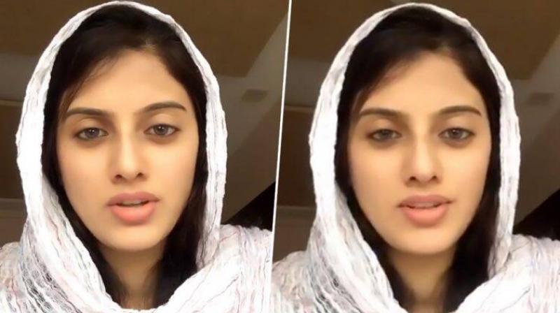 Kashmiri Girl Yana Mirchandani Kashmiri Girl Yana Mirchandani