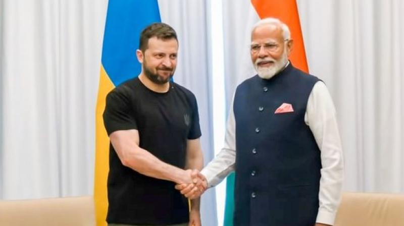 PM ਮੋਦੀ G 7 ਸਿਖਰ ਸੰਮੇਲਨ ’ਚ ਜ਼ੇਲੇਂਸਕੀ ਨਾਲ ਮੁਲਾਕਾਤ ਕਰਦੇ ਹੋਏ PM ਮੋਦੀ G 7 ਸਿਖਰ ਸੰਮੇਲਨ ’ਚ ਜ਼ੇਲੇਂਸਕੀ ਨਾਲ ਮੁਲਾਕਾਤ ਕਰਦੇ ਹੋਏ
