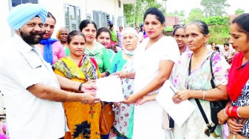 Demand Letter given to CDPO Ram Bhajan Singh Demand Letter given to CDPO Ram Bhajan Singh