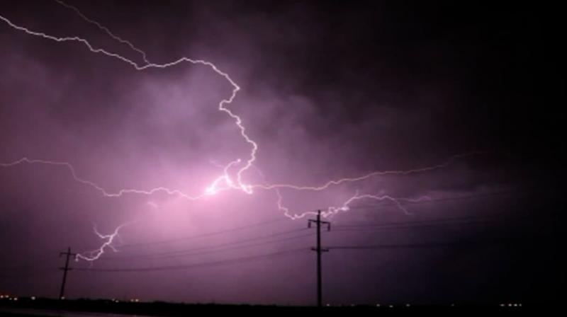 24 people died due to lightning in Gujarat and Madhya Pradesh