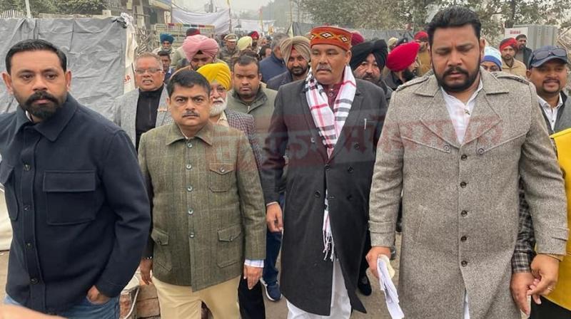 Scheduled Caste Commission Chairman Vijay Sampla reached Latifpura Scheduled Caste Commission Chairman Vijay Sampla reached Latifpura