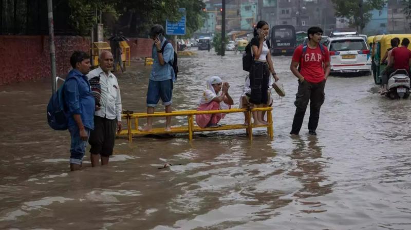 Delhi all government and private schools-will-be-closed-today- Delhi all government and private schools-will-be-closed-today-