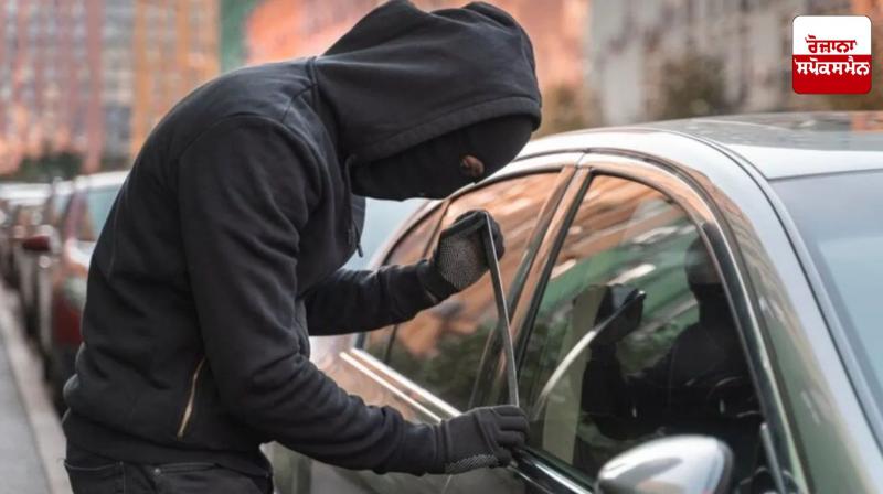 Five unemployed friends became car thieves after watching a web series Five unemployed friends became car thieves after watching a web series