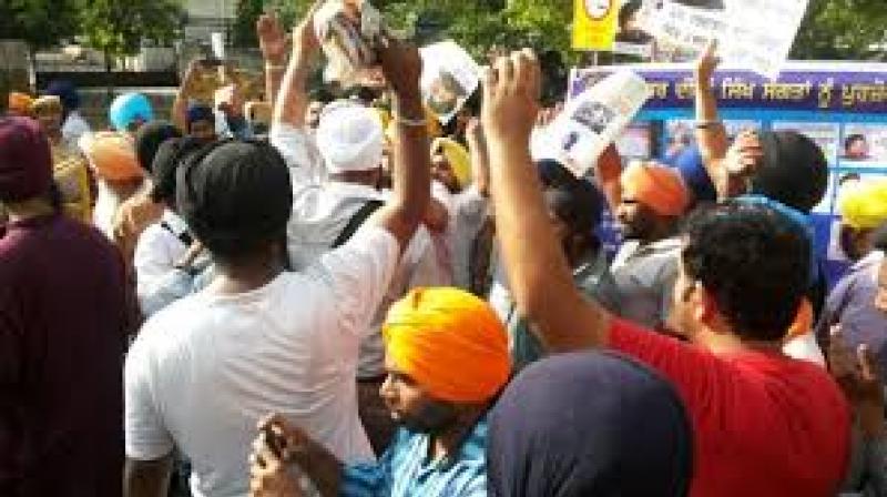 sikh protest in punjab and haryana againts film nanak shah fakir 