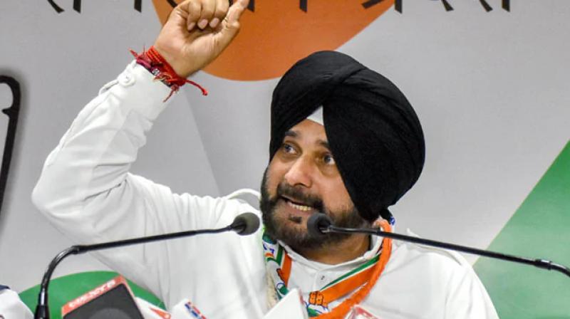 Navjot Singh Sidhu slams PM Modi over unemployment issue Navjot Singh Sidhu slams PM Modi over unemployment issue