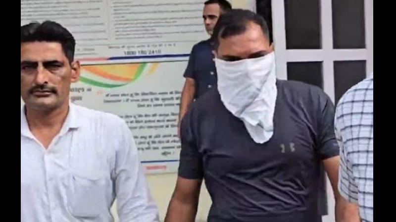 Head constable arrested Head constable arrested