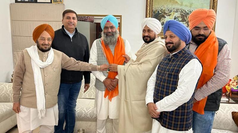 AAP leader Jagtar Singh Rajla joins Congress AAP leader Jagtar Singh Rajla joins Congress
