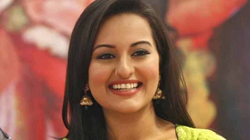 Sonakshi Sinha Sonakshi Sinha