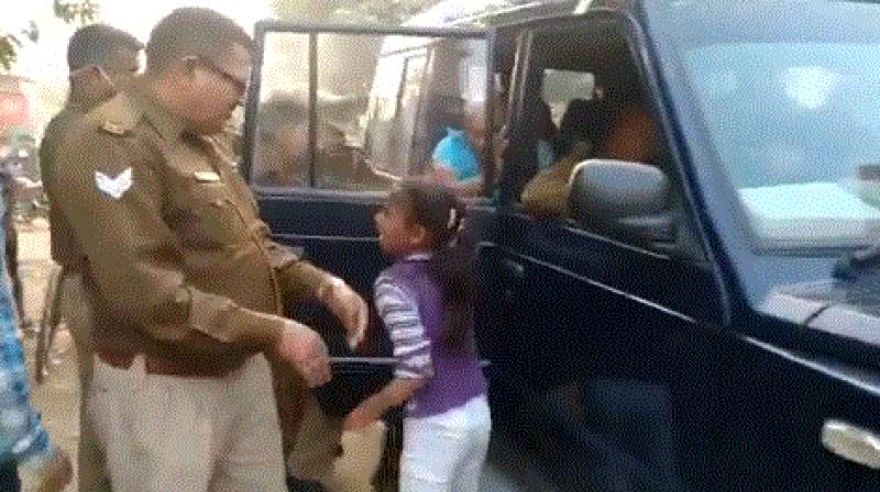 bulandshahr action taken against head constable for insensitive behavior with children