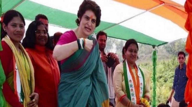 Priyanka Gandhi gave a call for Modi's blog Priyanka Gandhi gave a call for Modi's blog
