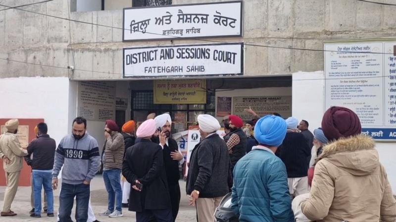 ਫਤਹਿਗੜ੍ਹ ਸਾਹਿਬ ਦੀ ਜ਼ਿਲ੍ਹਾ ਅਦਾਲਤ ਫਤਹਿਗੜ੍ਹ ਸਾਹਿਬ ਦੀ ਜ਼ਿਲ੍ਹਾ ਅਦਾਲਤ