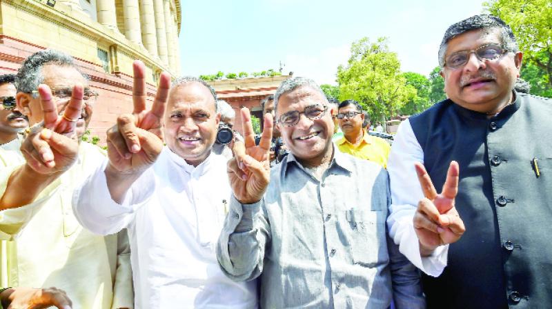 After winning, Harivansh and NDA Leader After winning, Harivansh and NDA Leader