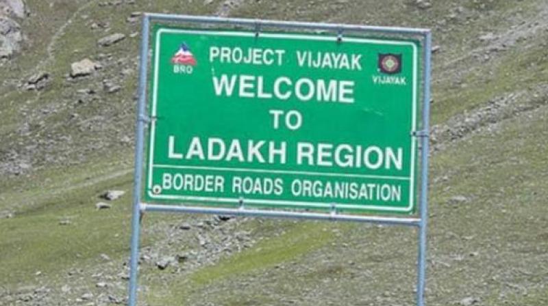 Sbi lead bank for ladakh opens 14th branch just 90 km away from pakistan border Sbi lead bank for ladakh opens 14th branch just 90 km away from pakistan border