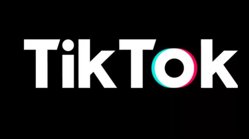 Tiktok video viral lips glue challenge viral video gets 70 lakhs views on twitter