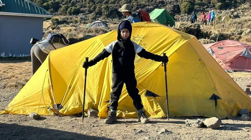 Tegbir Singh climbed Kilimanjaro, the highest peak of the African continent Tegbir Singh climbed Kilimanjaro, the highest peak of the African continent