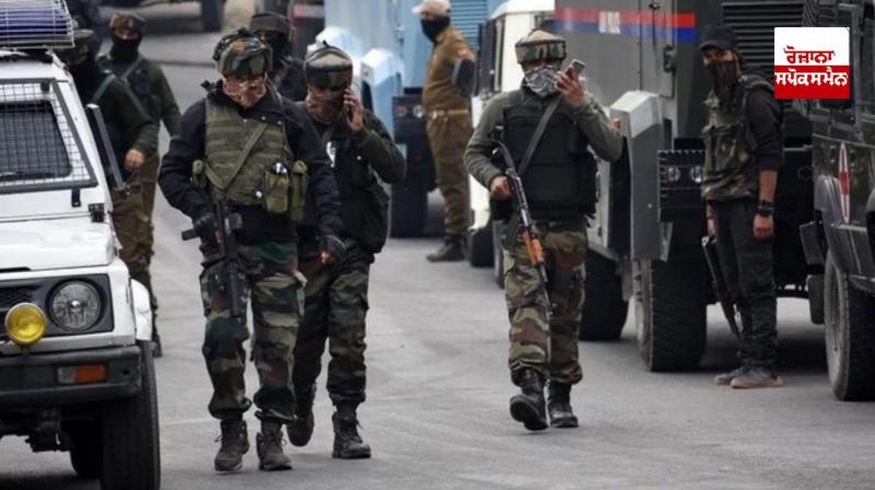 Encounter between terrorists and security forces in Khanyar area of Srinagar Encounter between terrorists and security forces in Khanyar area of Srinagar
