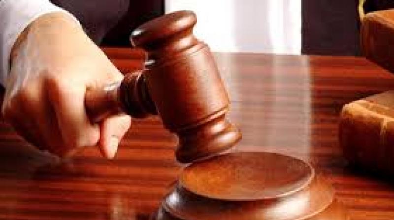 High Court asked the lower court to expedite the disposal of the acid attack case High Court asked the lower court to expedite the disposal of the acid attack case