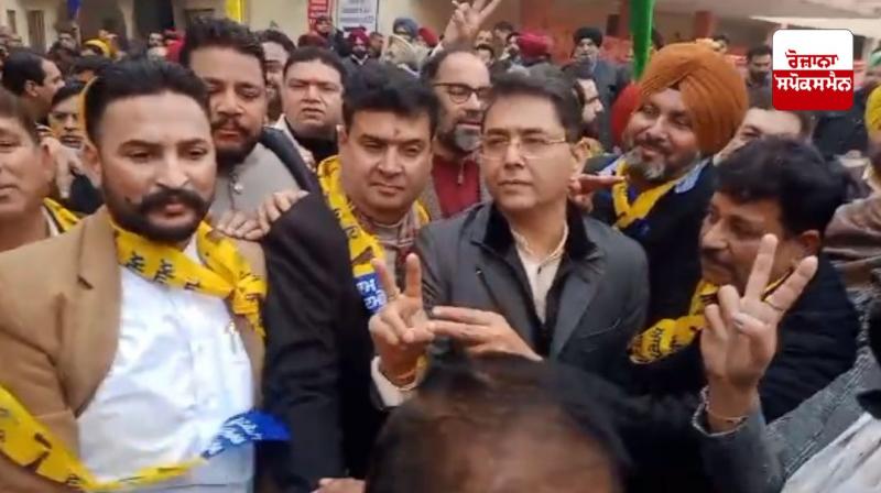 : Jalandhar Municipal Corporation gets its 7th Mayor, AAP's Vineet Dhir becomes new Mayor : Jalandhar Municipal Corporation gets its 7th Mayor, AAP's Vineet Dhir becomes new Mayor