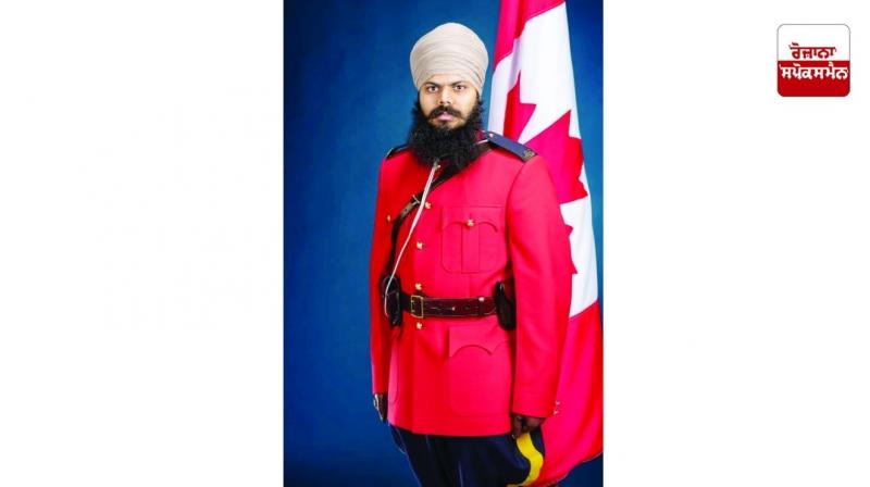 Amritdhari youth becomes officer in Canadian police Amritdhari youth becomes officer in Canadian police
